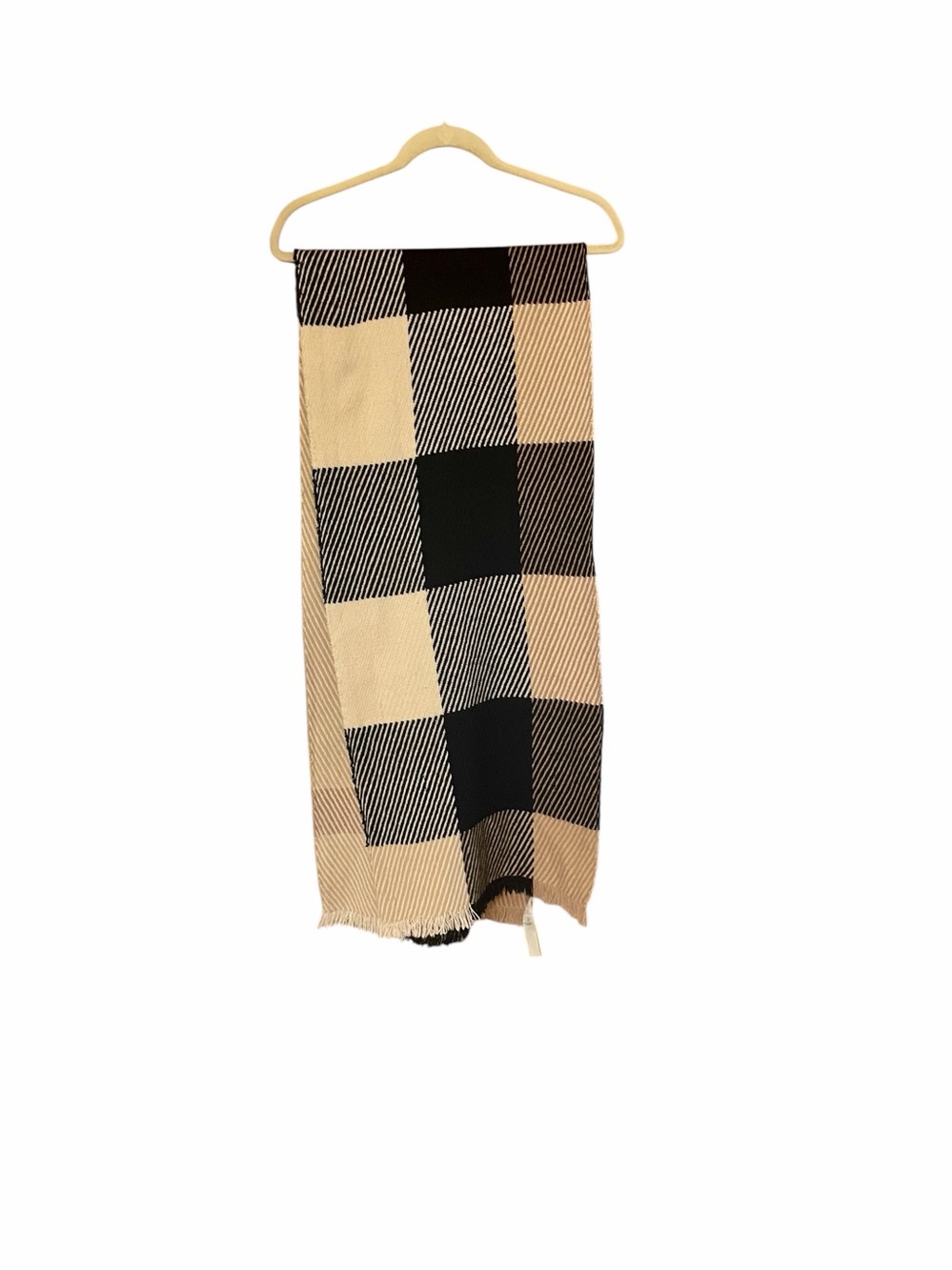 Burberry Black and Cream Checkered Scarf - Picture 2 of 5